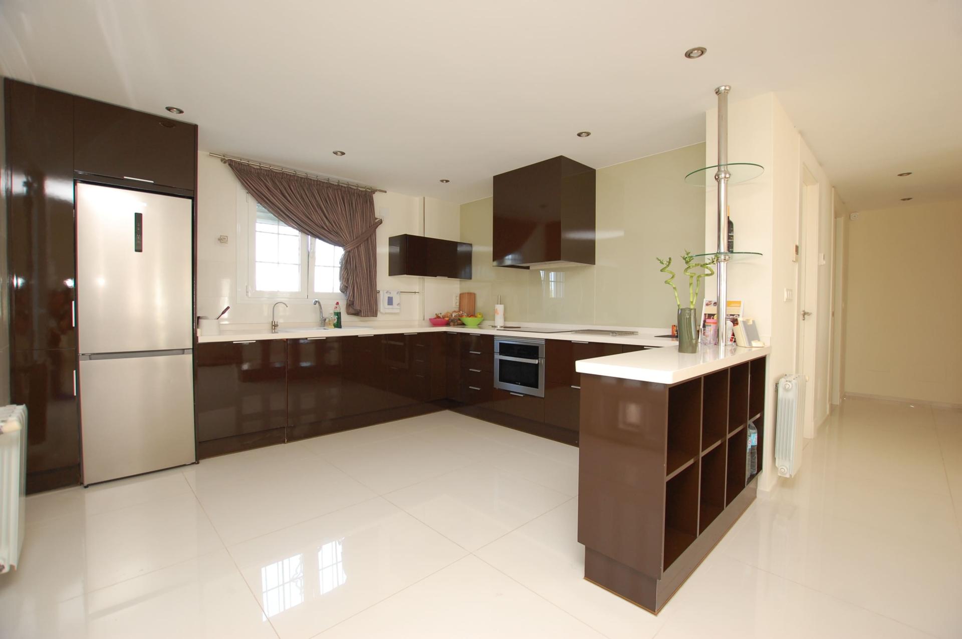 For sale - 5 Bedroom 4 Bathroom Villa in Ciudad Quesada - Costa Blanca  - Alicante
