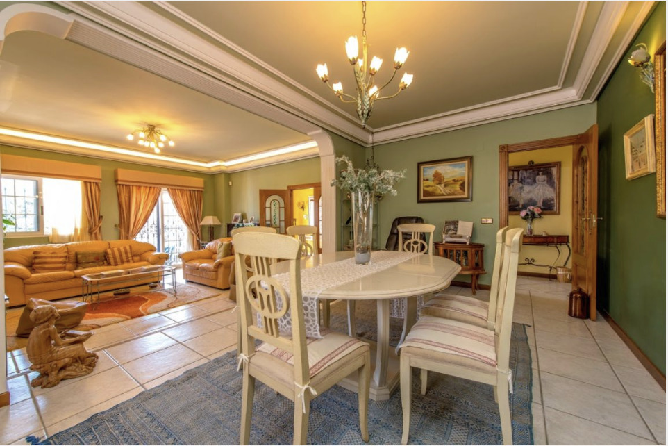 For sale - 6 Bedroom 5 Bathroom Villa in La Mata - Costa Blanca  - Alicante