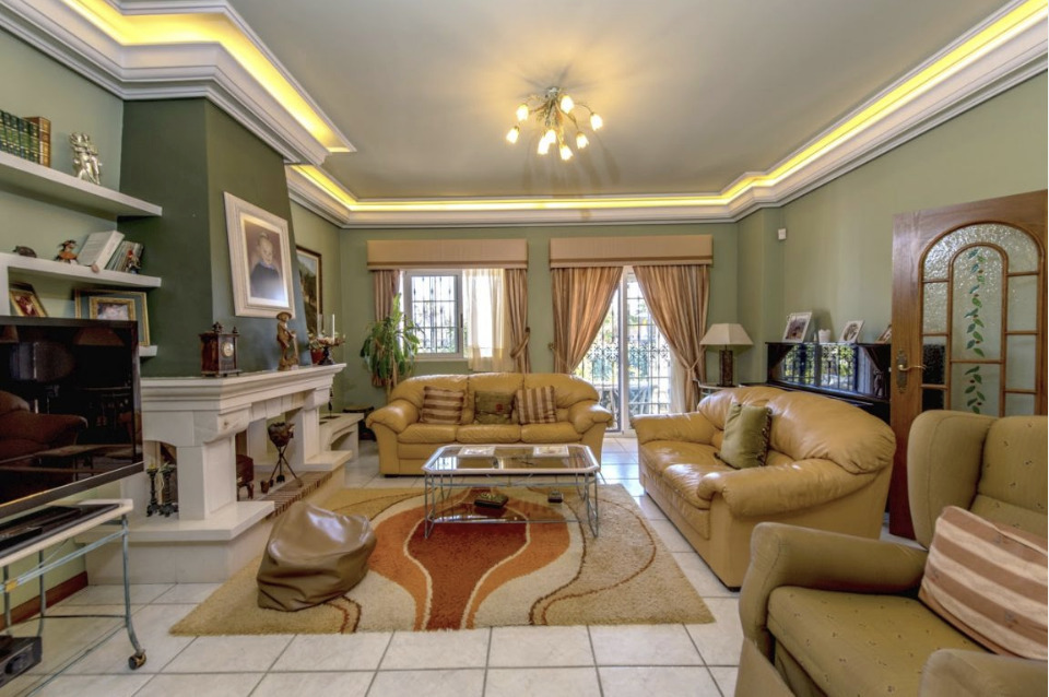For sale - 6 Bedroom 5 Bathroom Villa in La Mata - Costa Blanca  - Alicante
