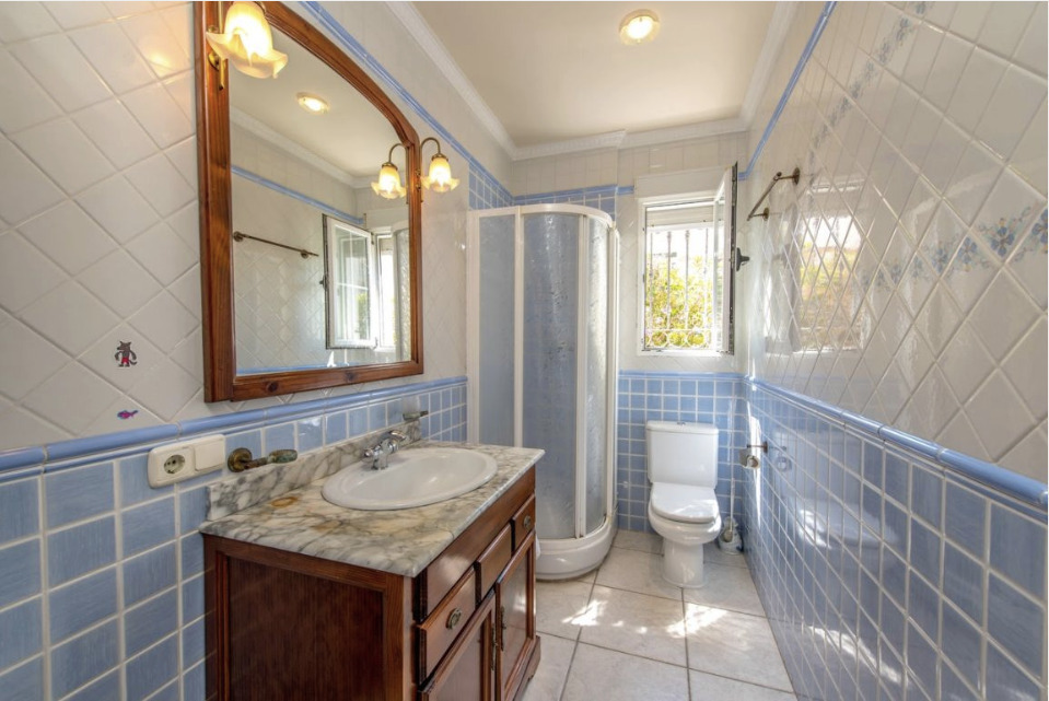 For sale - 6 Bedroom 5 Bathroom Villa in La Mata - Costa Blanca  - Alicante