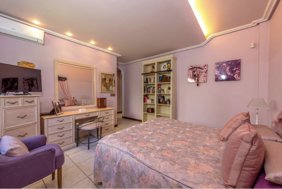 For sale - 6 Bedroom 5 Bathroom Villa in La Mata - Costa Blanca  - Alicante