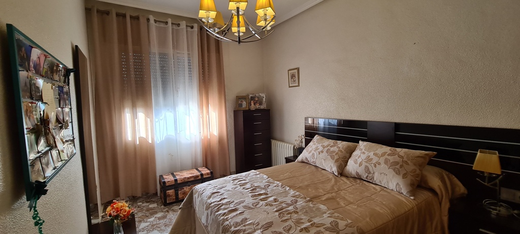 For sale - 3 Bedroom 4 Bathroom Villa in Orihuela - Inland  - Alicante