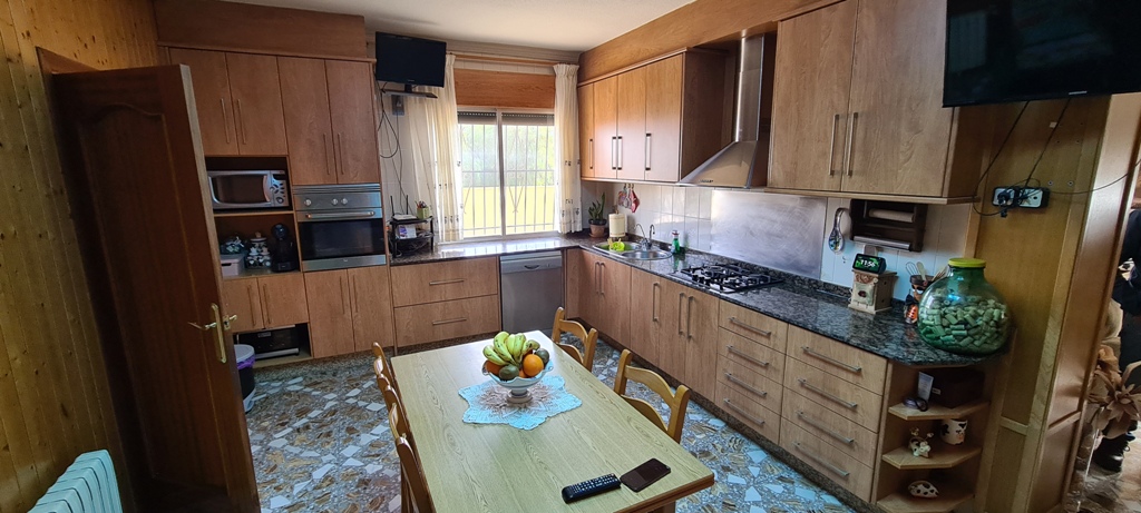 For sale - 3 Bedroom 4 Bathroom Villa in Orihuela - Inland  - Alicante