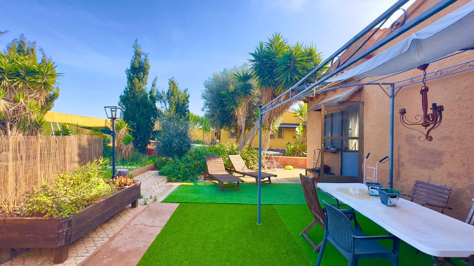 For sale - 3 Bedroom 1 Bathroom Villa in Torrevieja - Torreblanca  - Alicante