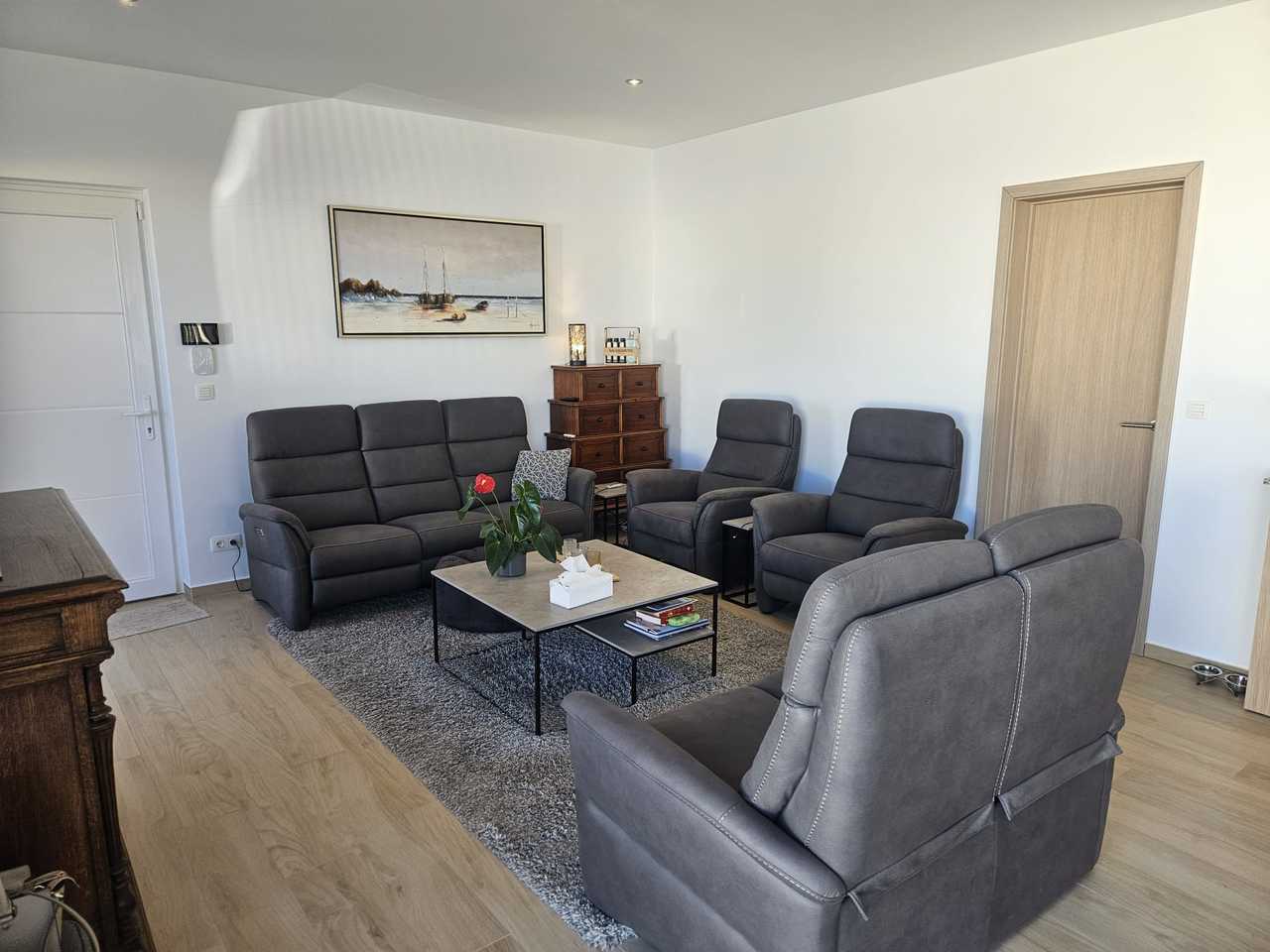 For sale - 4 Bedroom 2 Bathroom Villa in Torrevieja - Costa Blanca  - Alicante