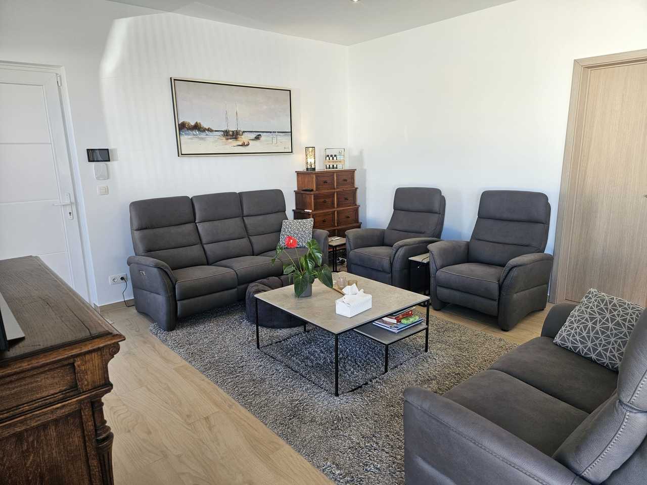 For sale - 4 Bedroom 2 Bathroom Villa in Torrevieja - Costa Blanca  - Alicante