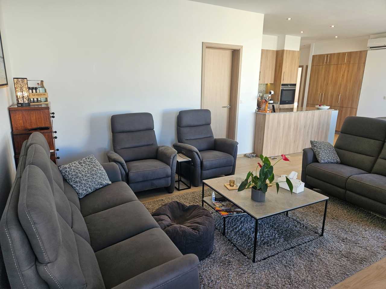 For sale - 4 Bedroom 2 Bathroom Villa in Torrevieja - Costa Blanca  - Alicante