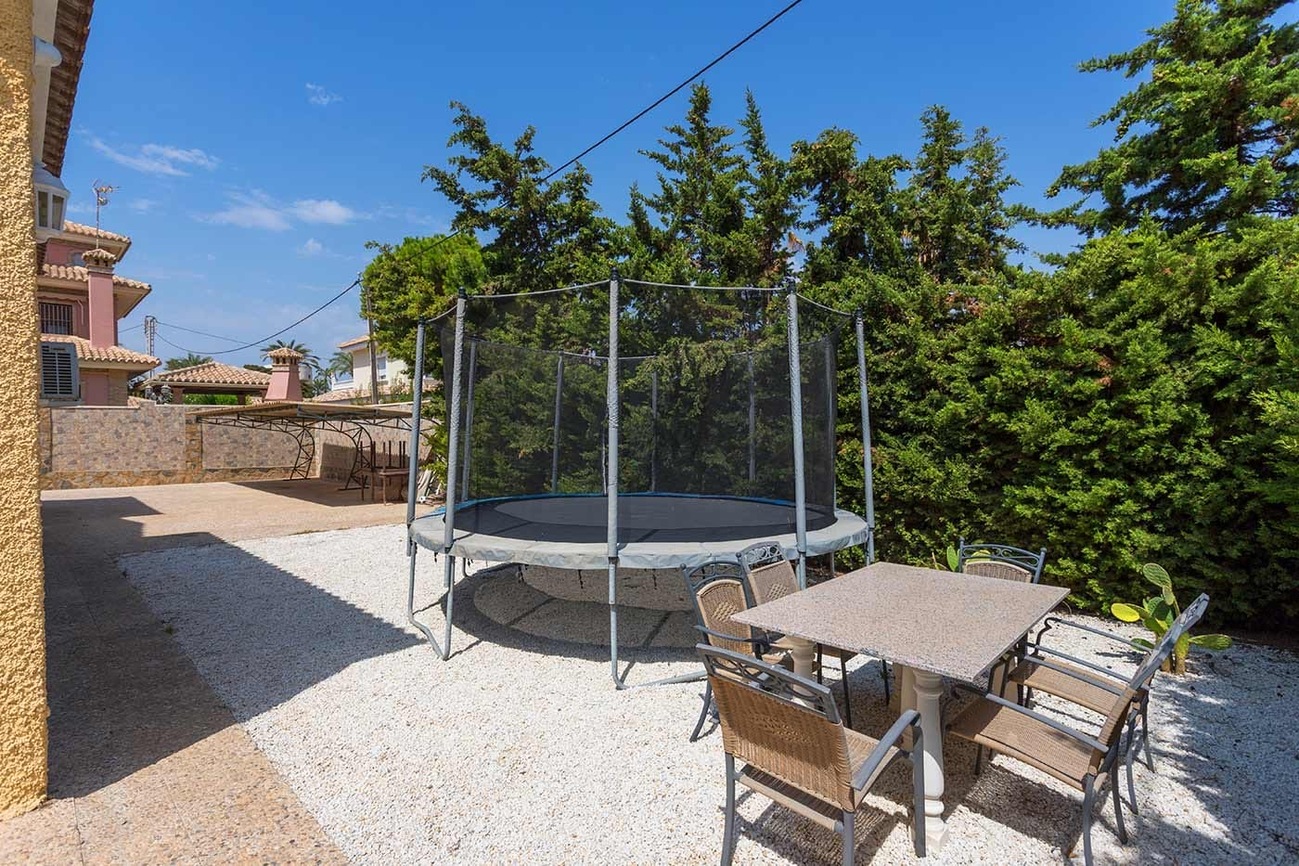 For sale - 5 Bedroom 5 Bathroom Villa in Orihuela Costa - Costa Blanca  - Alicante