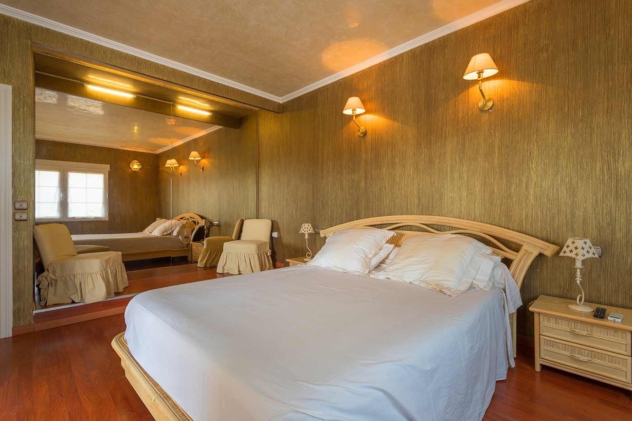 For sale - 5 Bedroom 5 Bathroom Villa in Orihuela Costa - Costa Blanca  - Alicante