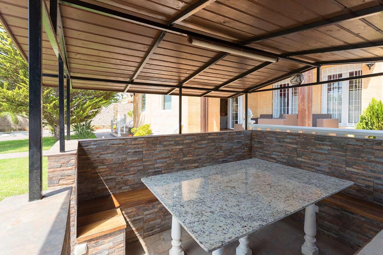 For sale - 5 Bedroom 5 Bathroom Villa in Orihuela Costa - Costa Blanca  - Alicante