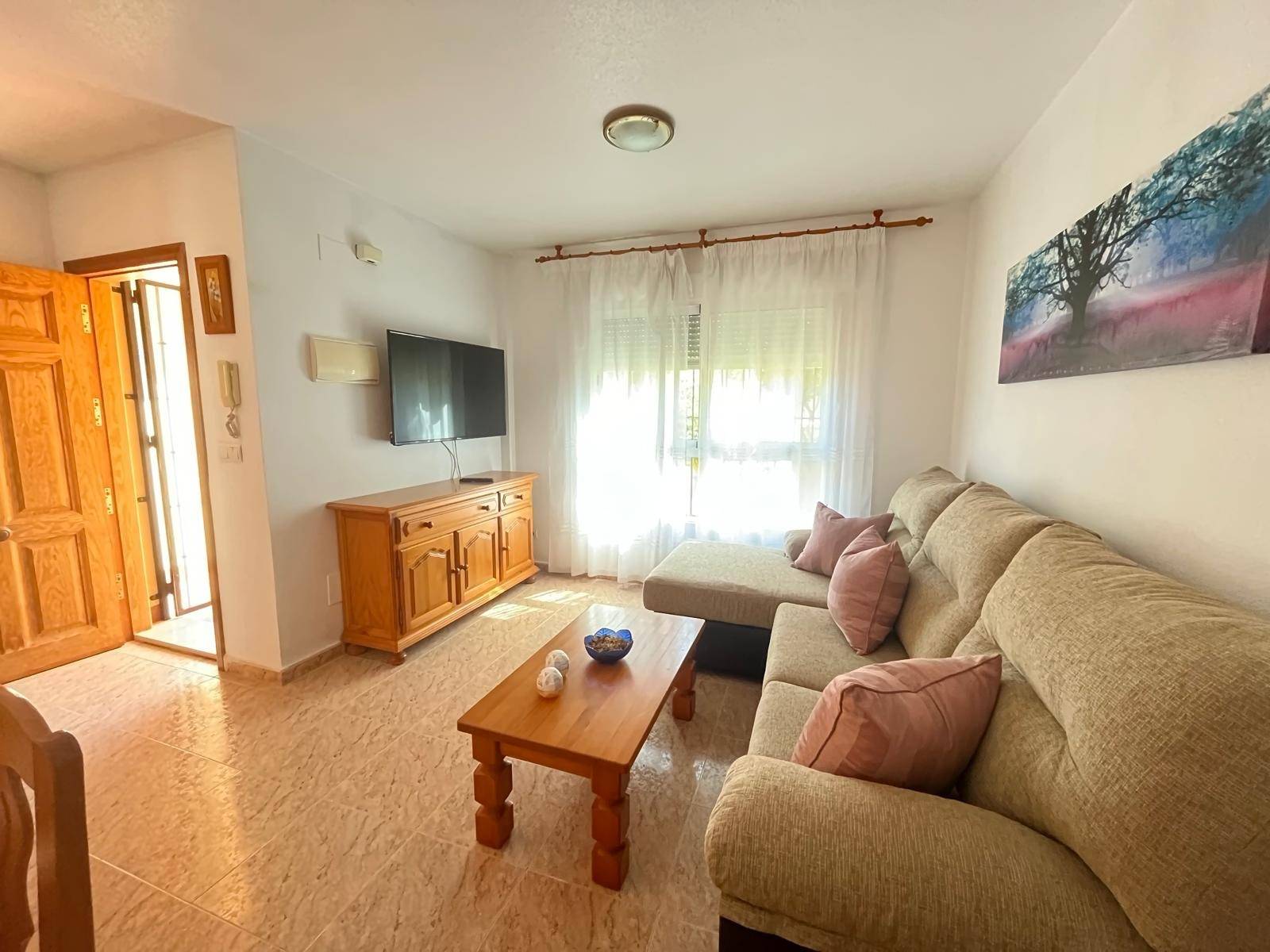 For sale - 5 Bedroom 2 Bathroom Town House in Santiago de la Ribera - San Blas  - Murcia
