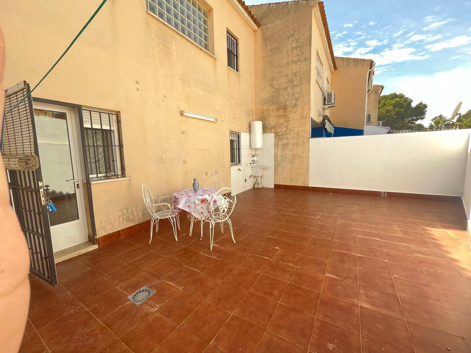For sale - 5 Bedroom 2 Bathroom Town House in Santiago de la Ribera - San Blas  - Murcia