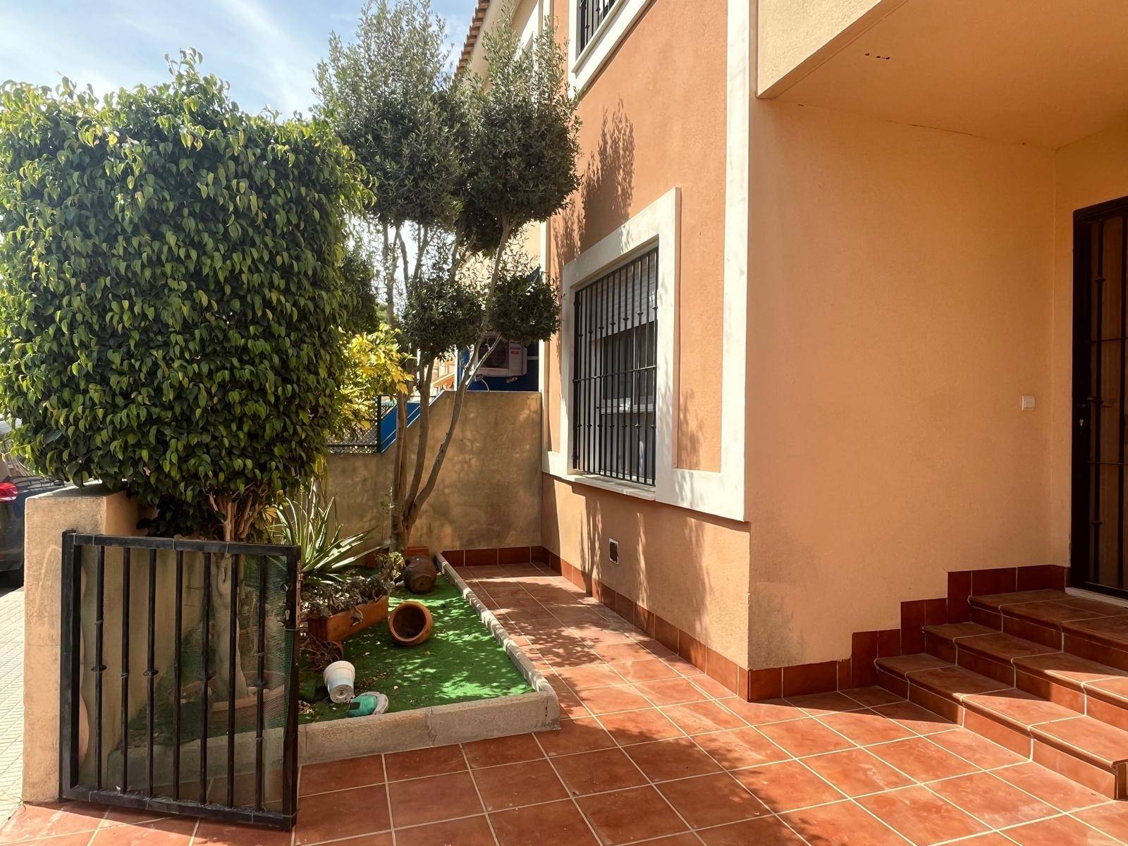 For sale - 5 Bedroom 2 Bathroom Town House in Santiago de la Ribera - San Blas  - Murcia