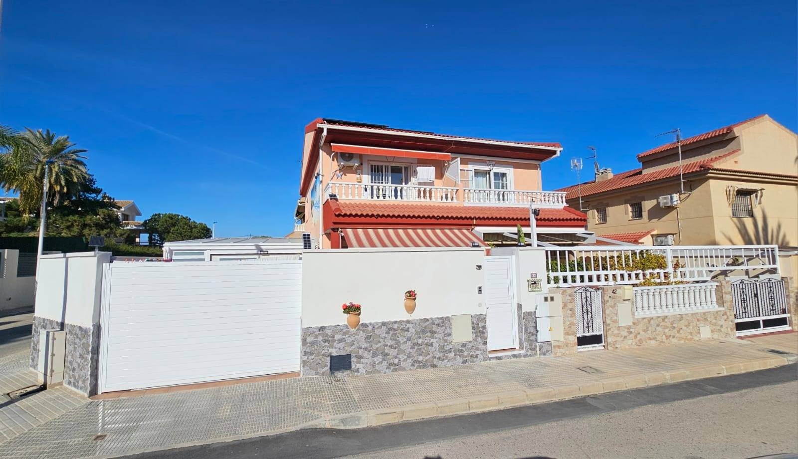 For sale - 3 Bedroom 2 Bathroom Town House in Santiago de la Ribera - Playa De Santiago De La Ribera  - Murcia