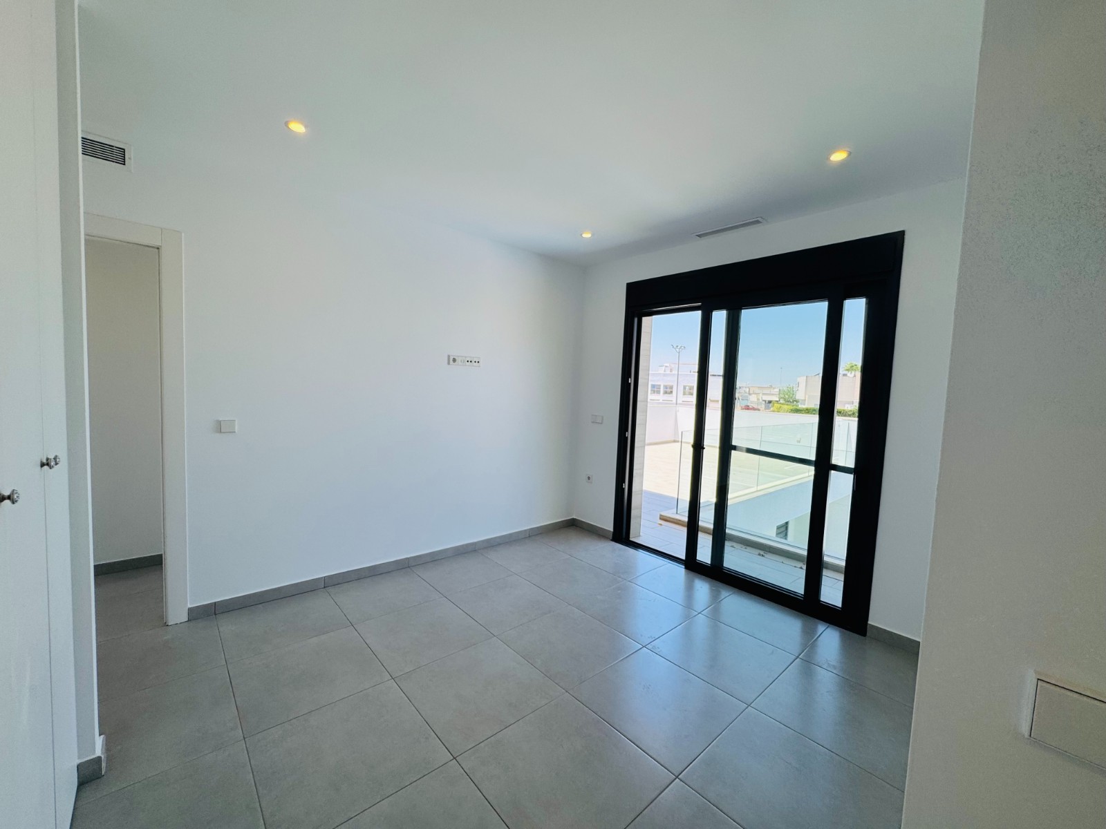 For sale - 3 Bedroom 4 Bathroom Villa in San Pedro del Pinatar - Costa Calida  - Murcia