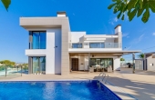 27-12-515-11-1098/81036, 3 Bedroom 4 Bathroom Villa in Torrevieja
