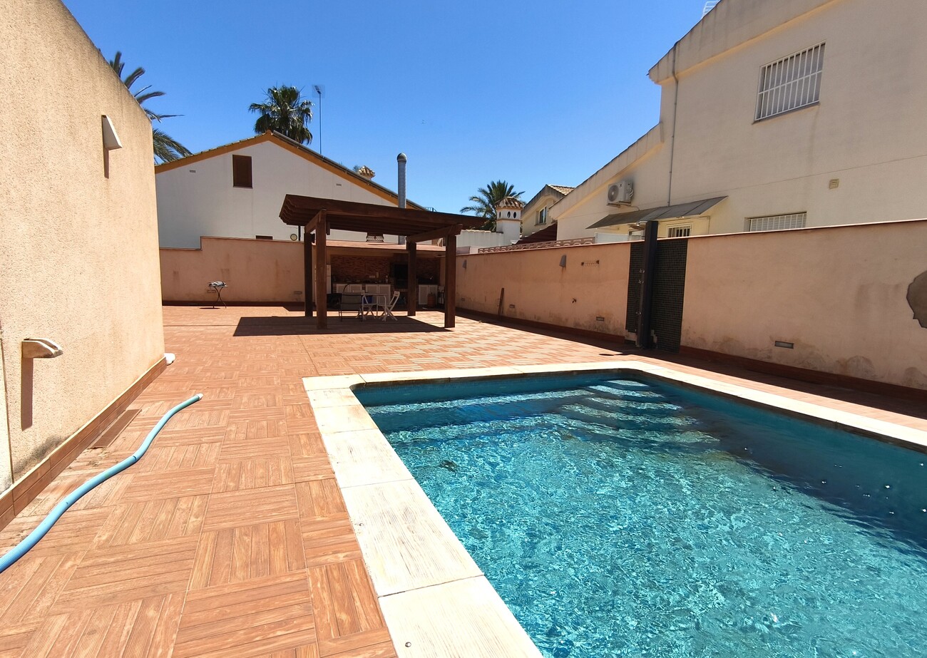 For sale - 4 Bedroom 3 Bathroom Villa in San Javier - Costa Calida  - Murcia
