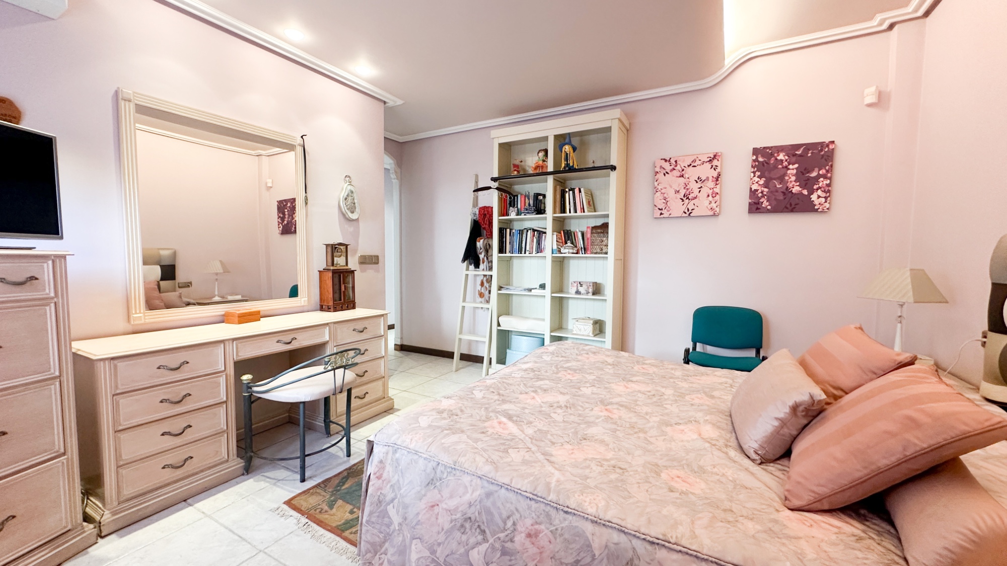 For sale - 6 Bedroom 5 Bathroom Villa in La Mata - Costa Blanca  - Alicante