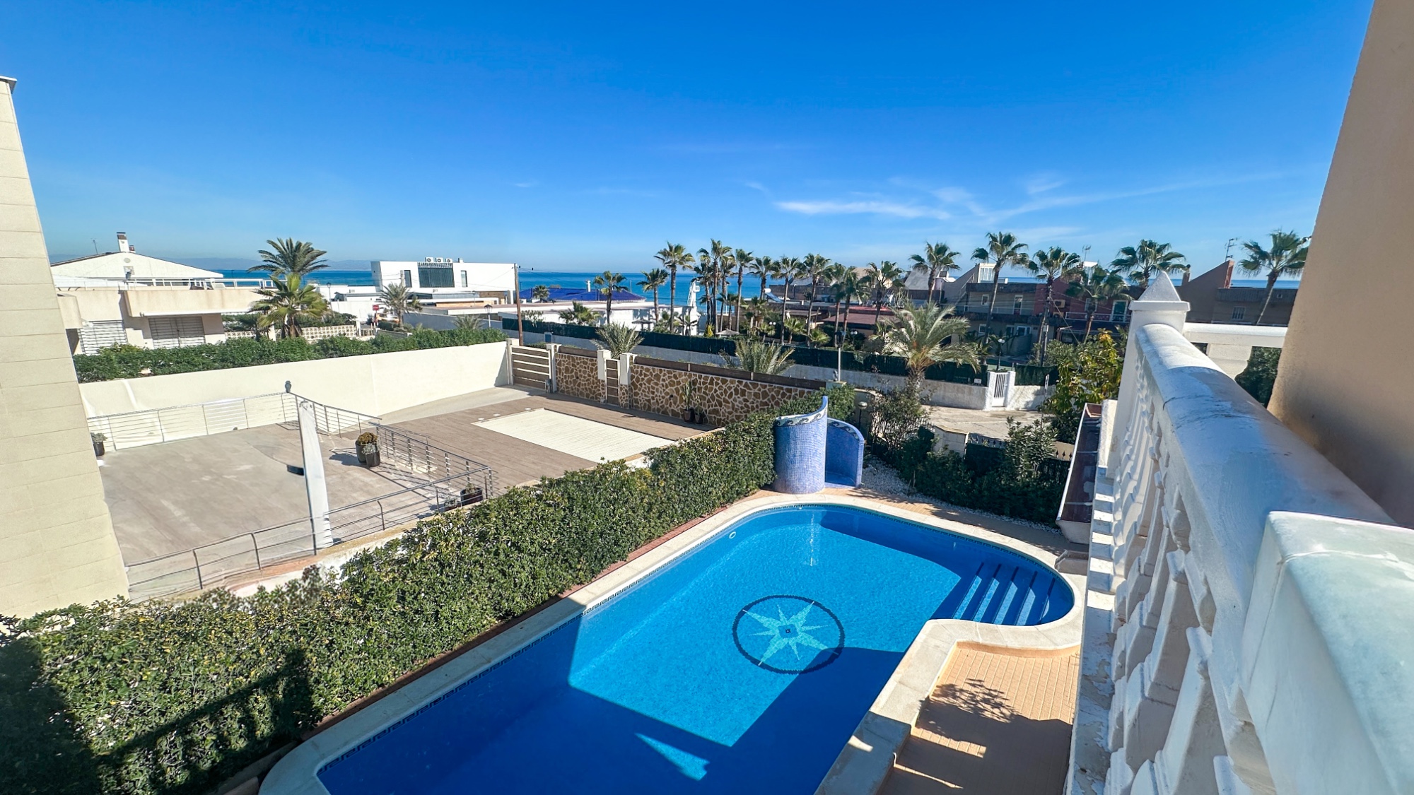 For sale - 6 Bedroom 5 Bathroom Villa in La Mata - Costa Blanca  - Alicante