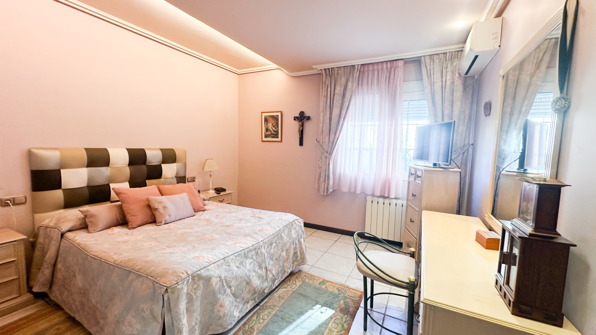 For sale - 6 Bedroom 5 Bathroom Villa in La Mata - Costa Blanca  - Alicante