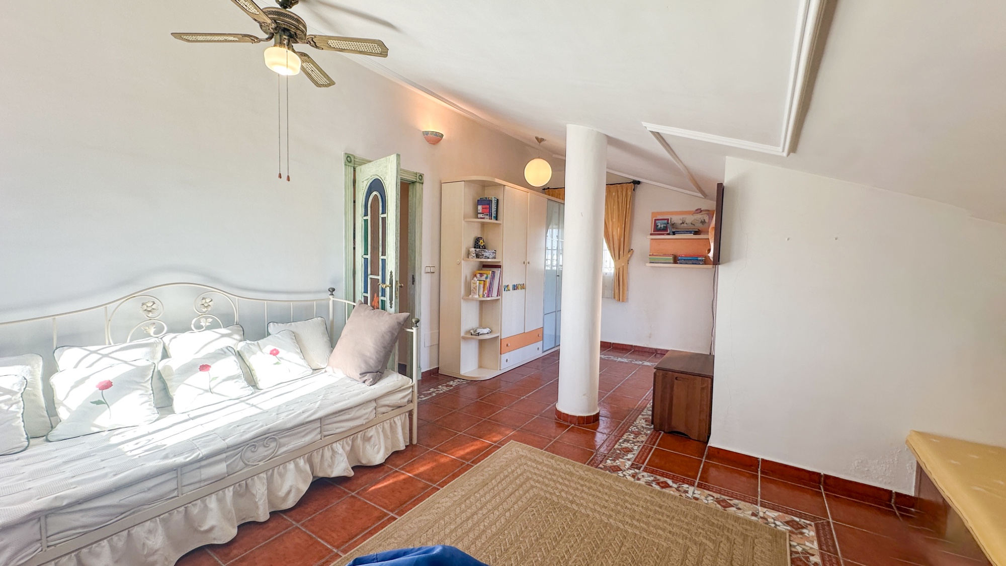 For sale - 6 Bedroom 5 Bathroom Villa in La Mata - Costa Blanca  - Alicante