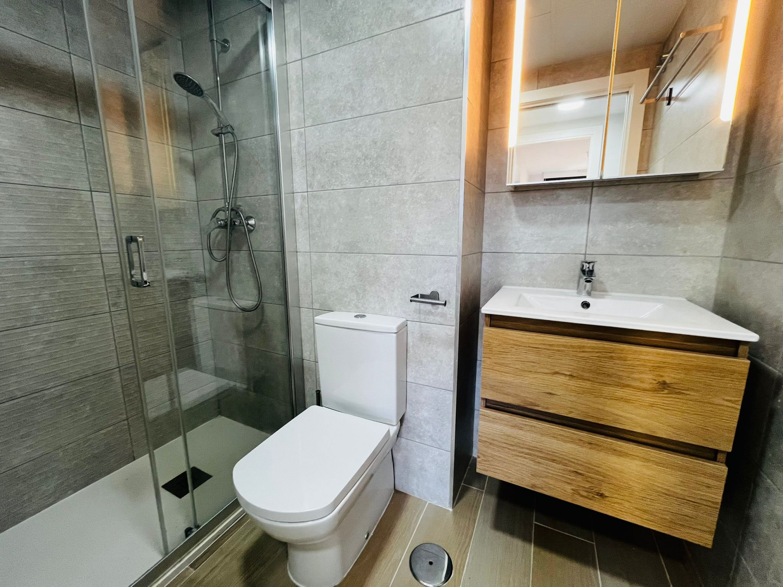 For sale - 2 Bedroom 2 Bathroom Apartment in Playa Honda - Costa Calida  - Murcia