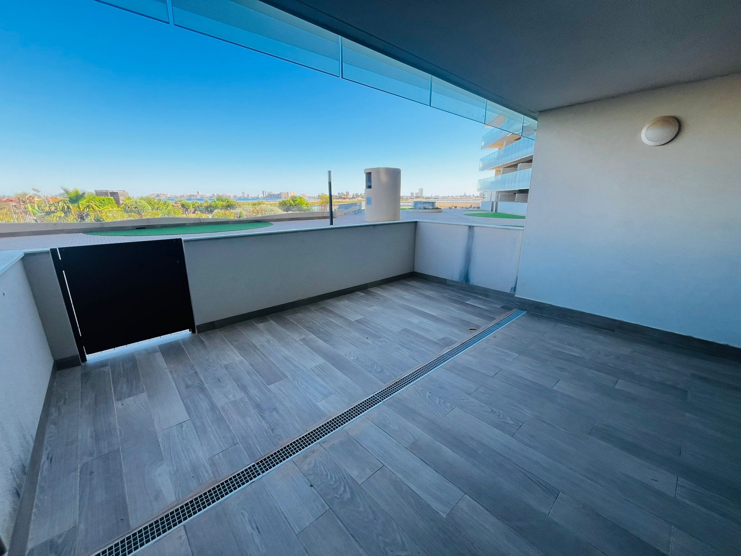 For sale - 2 Bedroom 2 Bathroom Apartment in Playa Honda - Costa Calida  - Murcia