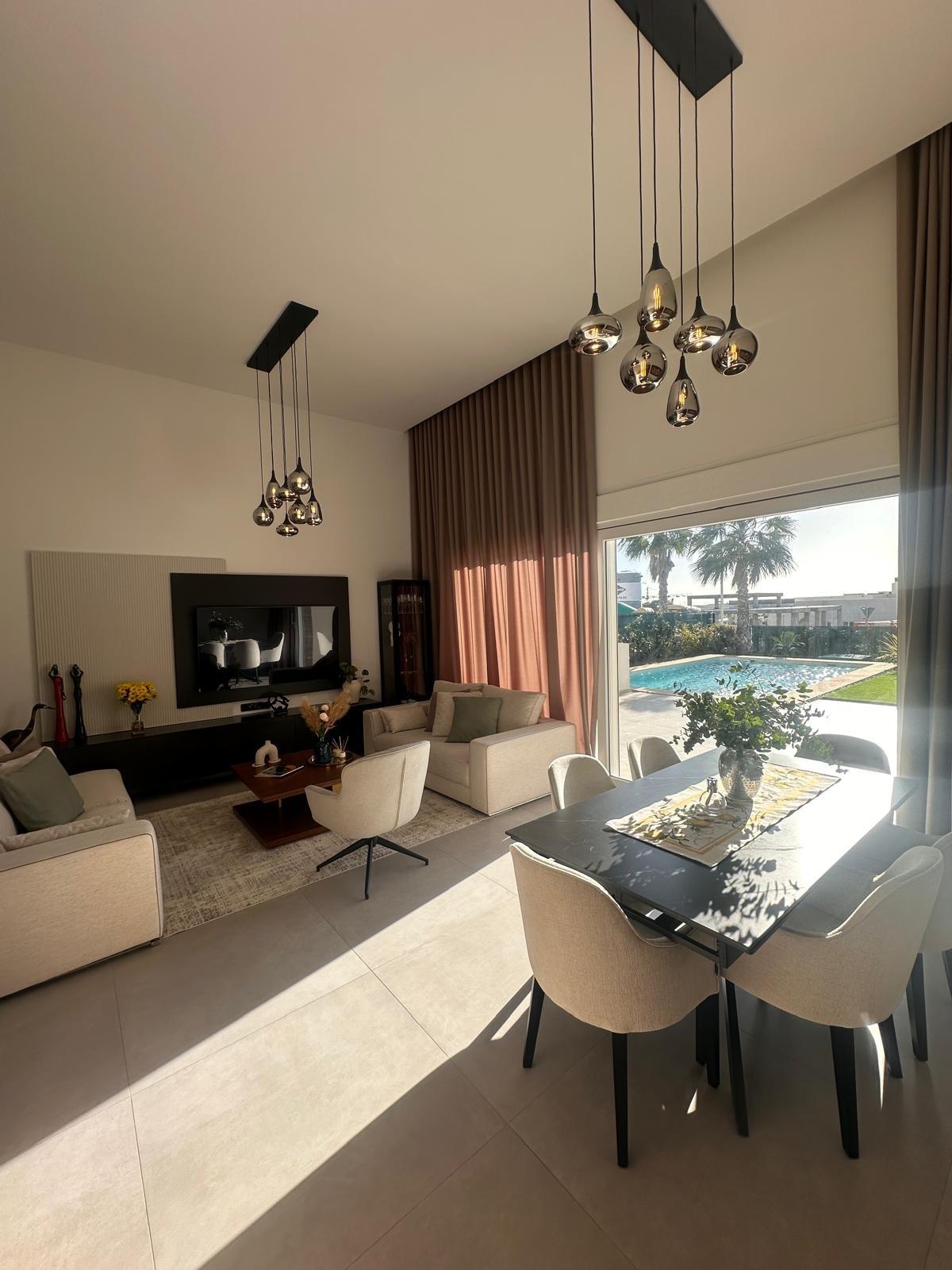 For sale - 4 Bedroom 4 Bathroom Villa in Algorfa - Algorfa  - Alicante