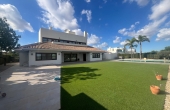 27-790-317-11-616/81044, 4 Bedroom 4 Bathroom Villa in Sucina