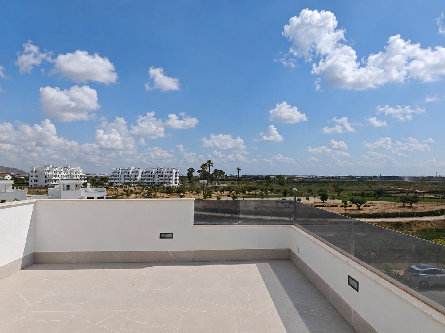 For sale - 6 Bedroom 3 Bathroom Villa in Los Alcazares - Dolores De Pacheco-santa Rosalía  - Murcia