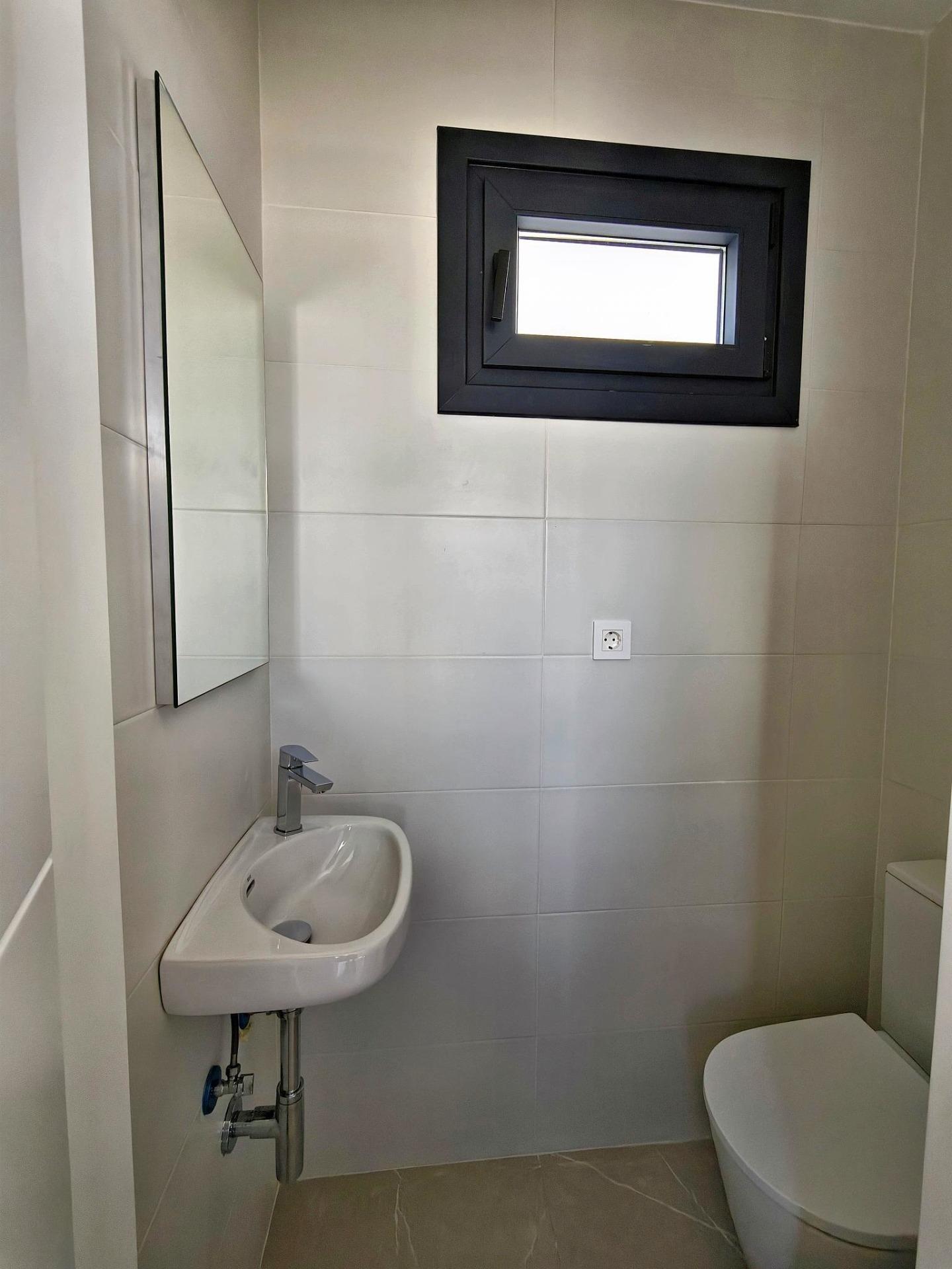 For sale - 6 Bedroom 3 Bathroom Villa in Los Alcazares - Dolores De Pacheco-santa Rosalía  - Murcia