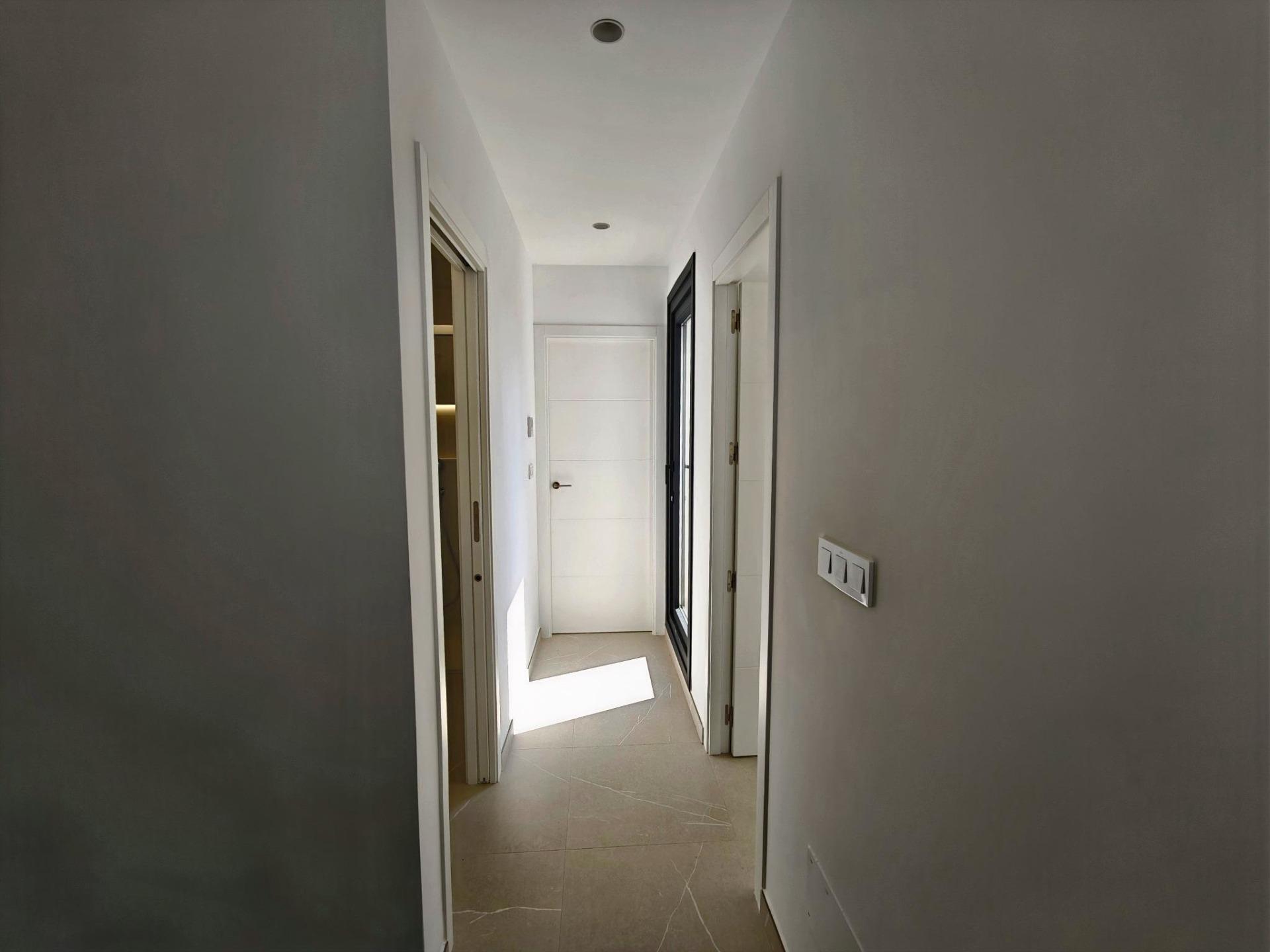For sale - 6 Bedroom 3 Bathroom Villa in Los Alcazares - Dolores De Pacheco-santa Rosalía  - Murcia