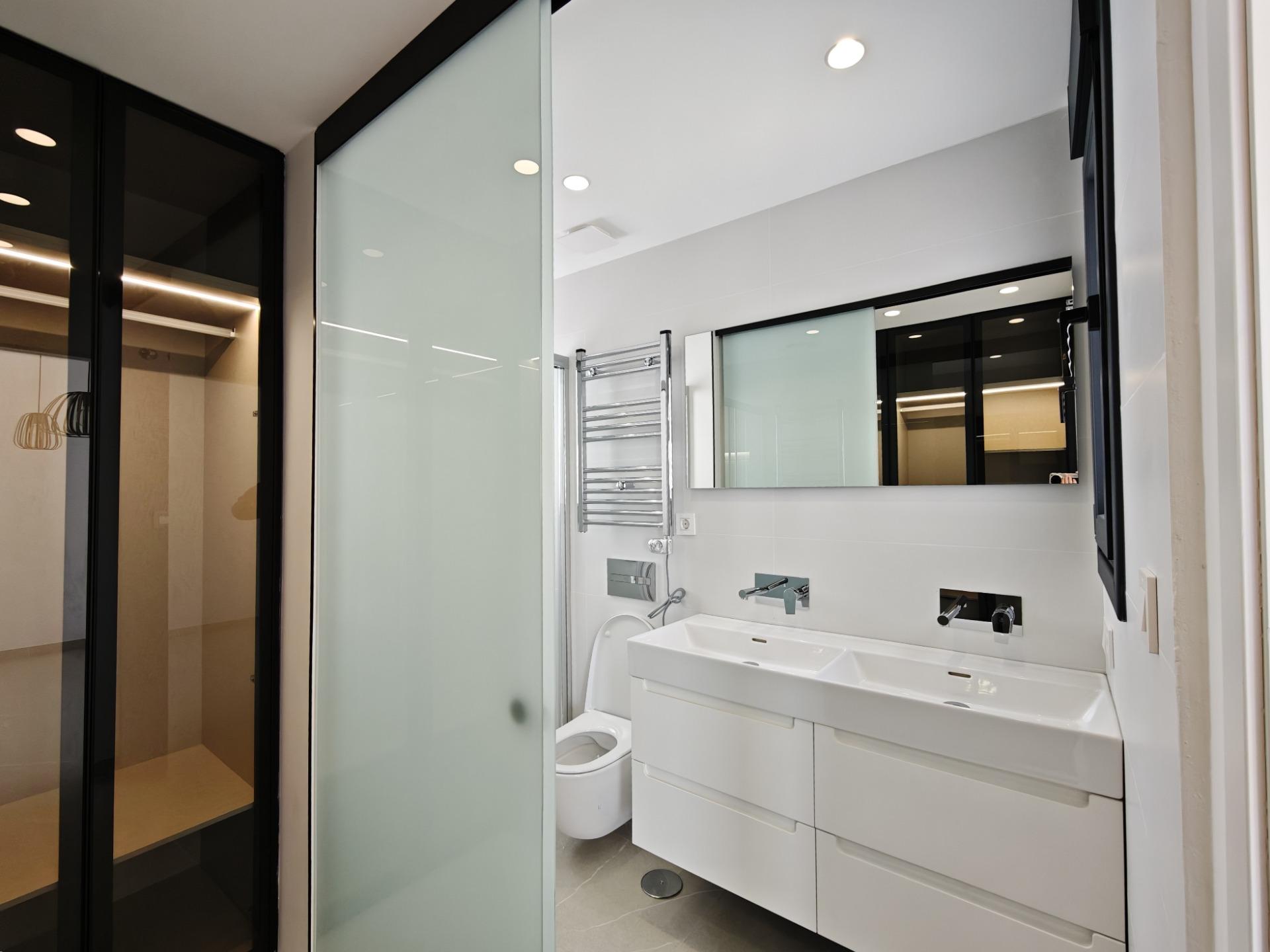 For sale - 6 Bedroom 3 Bathroom Villa in Los Alcazares - Dolores De Pacheco-santa Rosalía  - Murcia