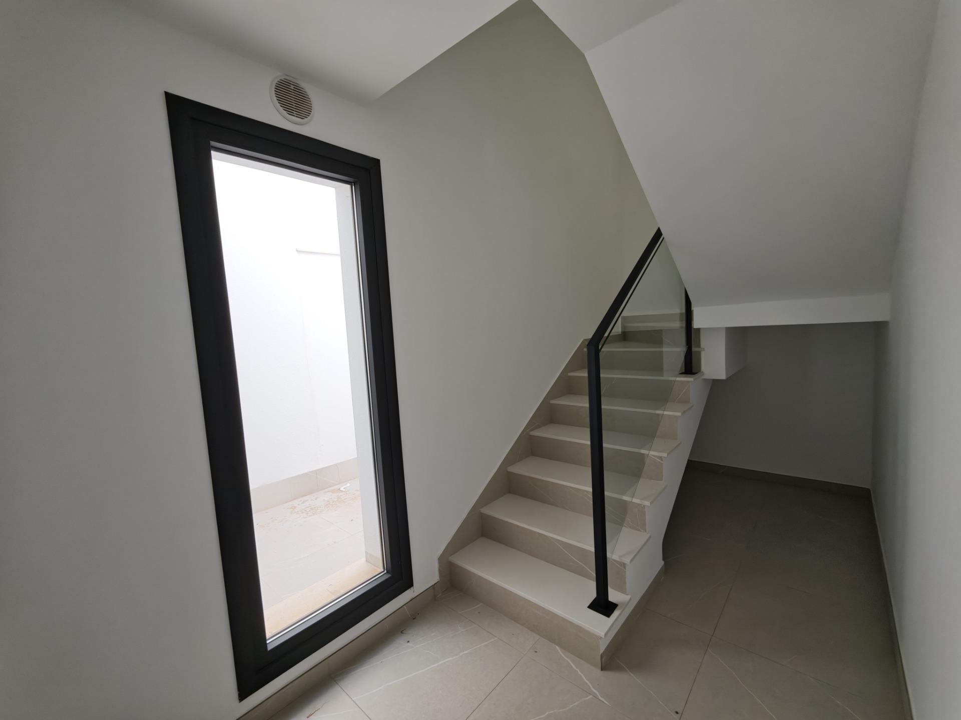 For sale - 6 Bedroom 3 Bathroom Villa in Los Alcazares - Dolores De Pacheco-santa Rosalía  - Murcia