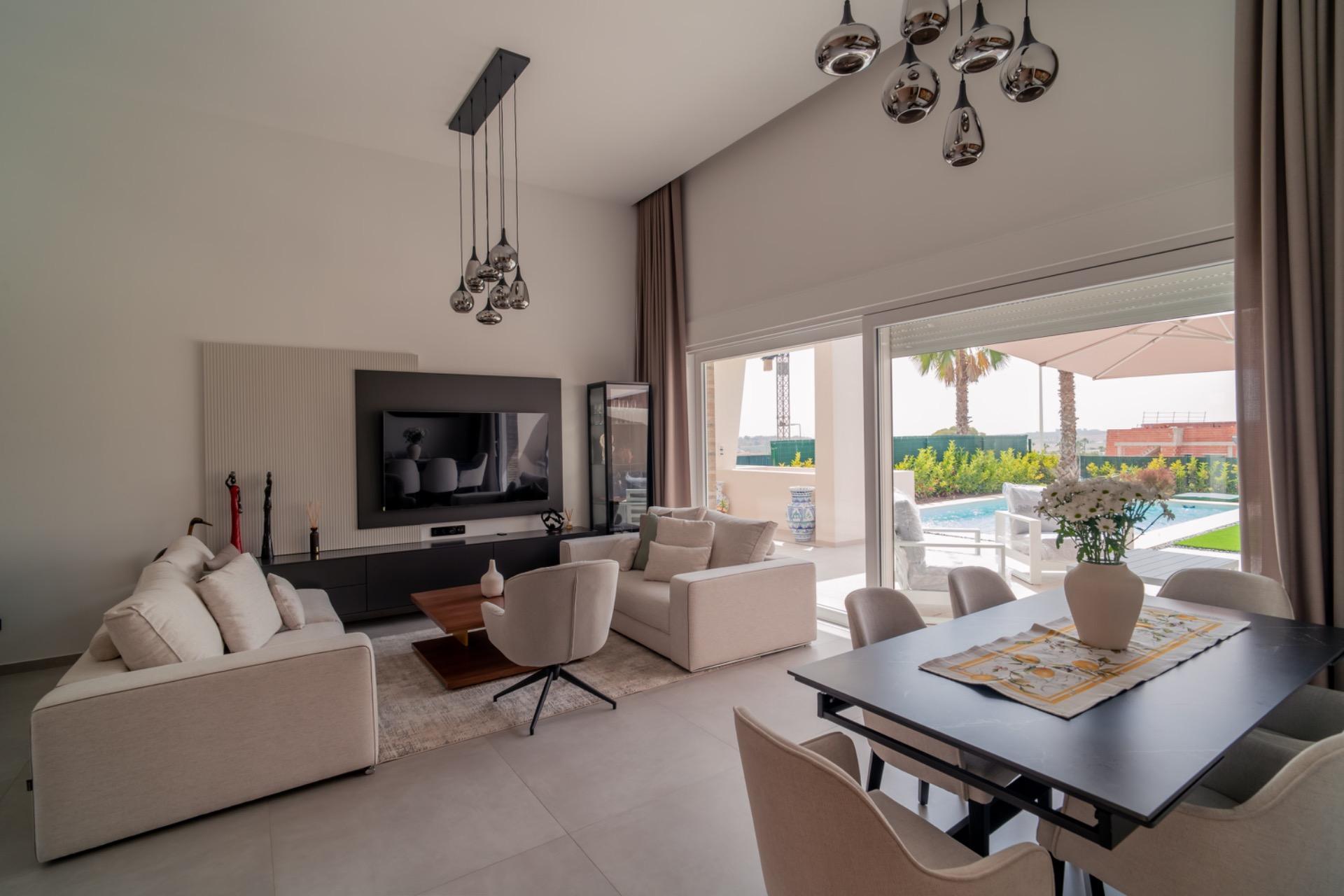 For sale - 3 Bedroom 2 Bathroom Villa in Algorfa - La Finca Golf  - Alicante