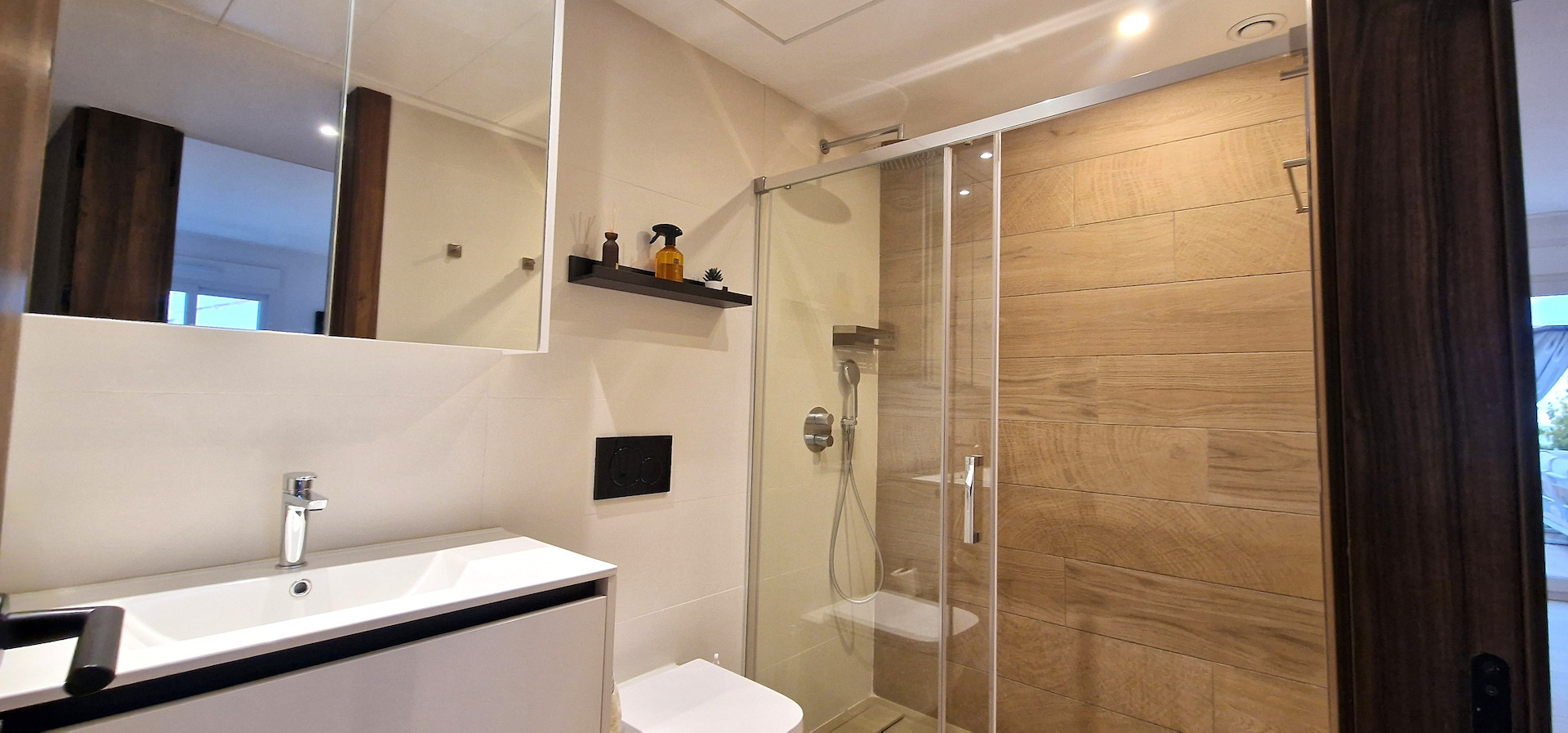 For sale - 3 Bedroom 2 Bathroom Bungalow in Algorfa - Inland  - Alicante