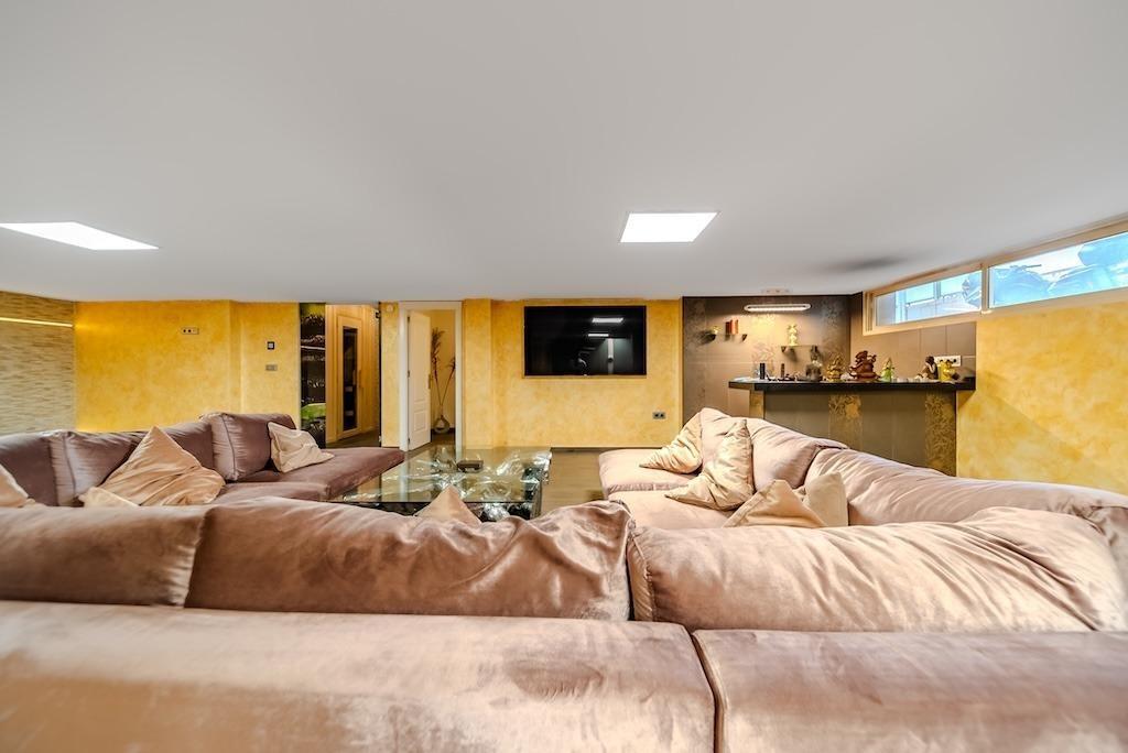 For sale - 5 Bedroom 4 Bathroom Villa in Torrevieja - Torre La Mata  - Alicante