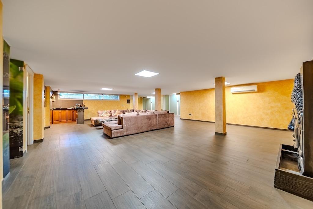 For sale - 5 Bedroom 4 Bathroom Villa in Torrevieja - Torre La Mata  - Alicante