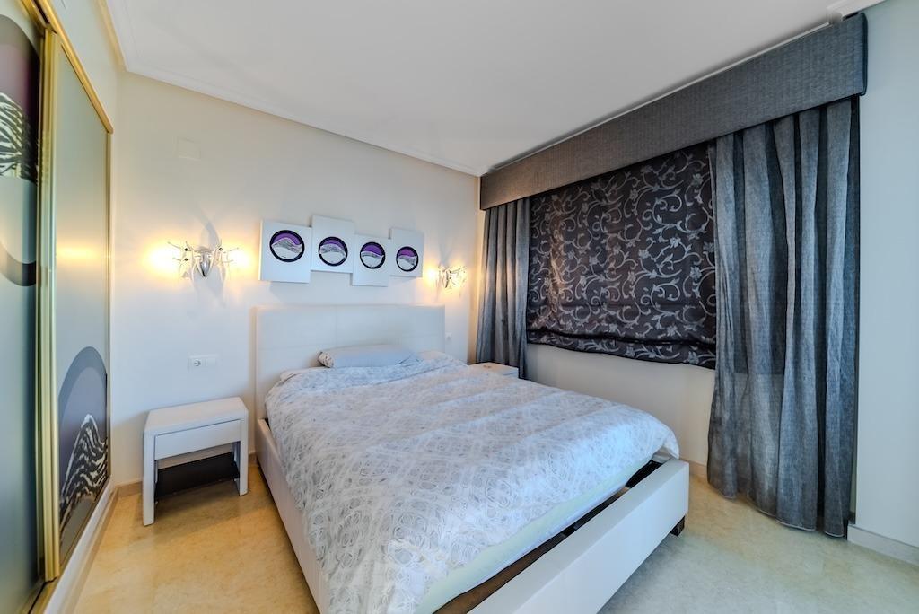 For sale - 5 Bedroom 4 Bathroom Villa in Torrevieja - Torre La Mata  - Alicante