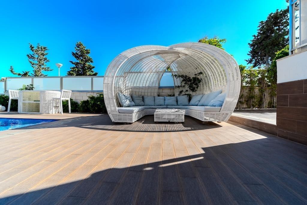 For sale - 5 Bedroom 4 Bathroom Villa in Torrevieja - Torre La Mata  - Alicante