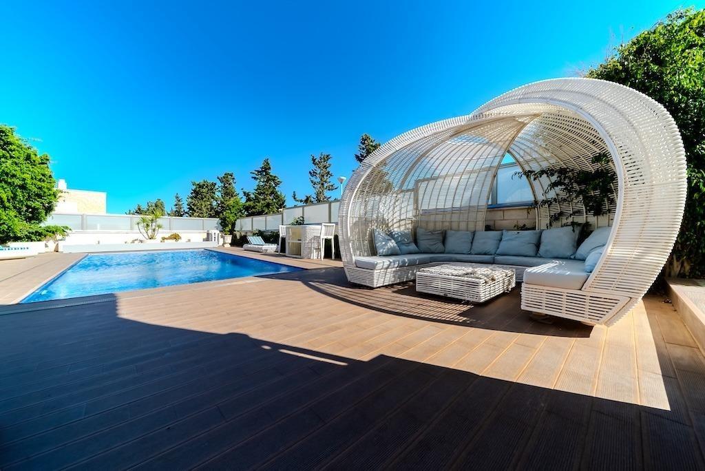 For sale - 5 Bedroom 4 Bathroom Villa in Torrevieja - Torre La Mata  - Alicante