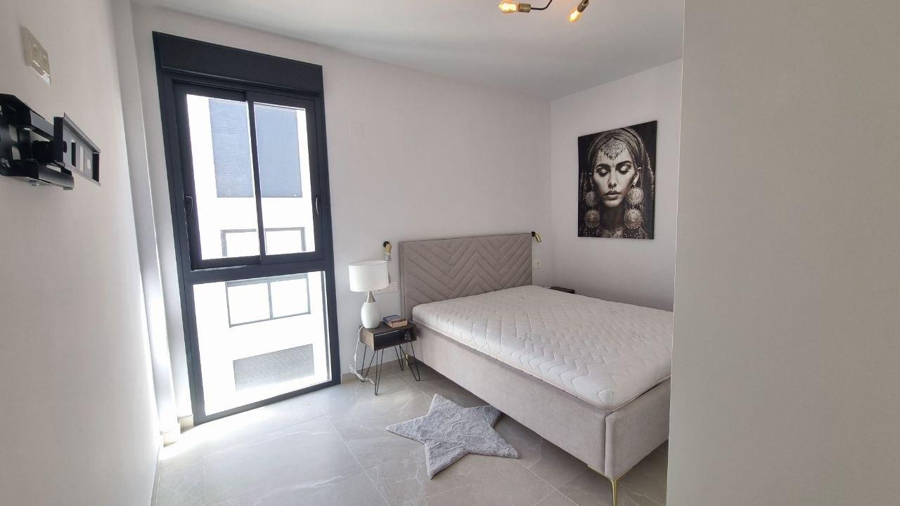 For sale - 2 Bedroom 2 Bathroom Penthouse in Torrevieja - Playa Del Cura  - Alicante