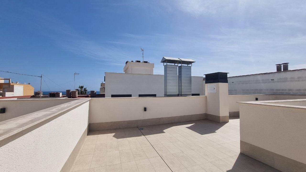 For sale - 2 Bedroom 2 Bathroom Penthouse in Torrevieja - Playa Del Cura  - Alicante