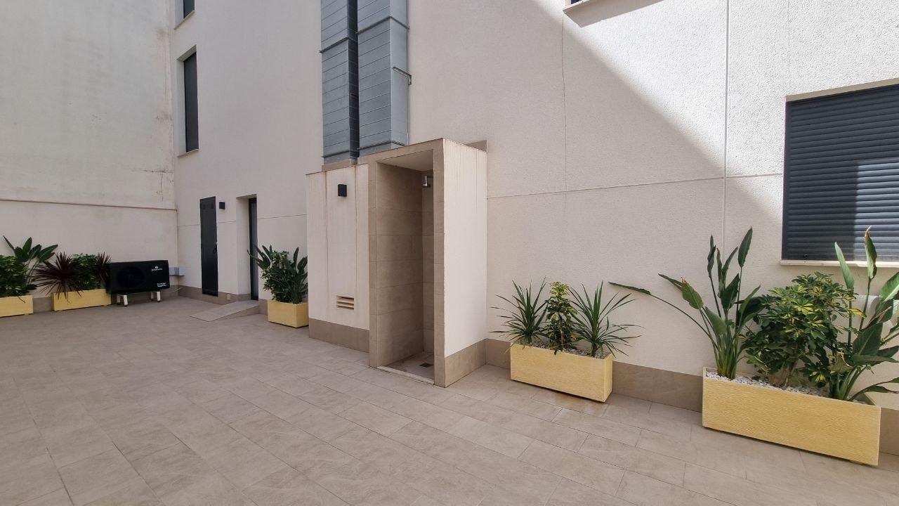 For sale - 2 Bedroom 2 Bathroom Penthouse in Torrevieja - Playa Del Cura  - Alicante