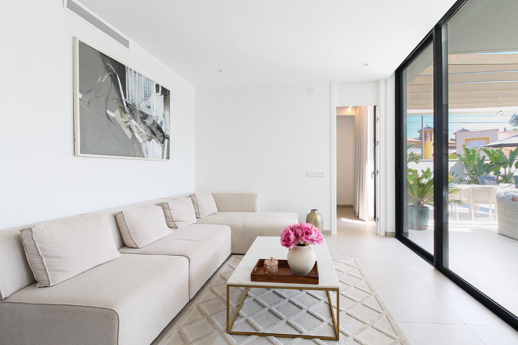 For sale - 3 Bedroom 3 Bathroom Villa in Orihuela Costa - Costa Blanca  - Alicante
