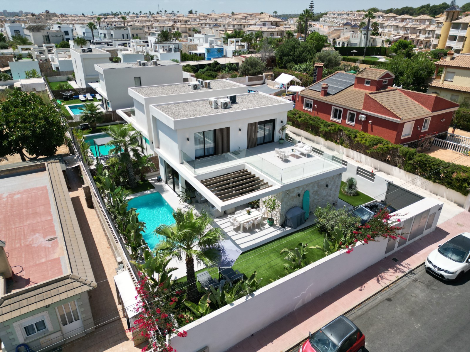 For sale - 3 Bedroom 3 Bathroom Villa in Orihuela Costa - Costa Blanca  - Alicante