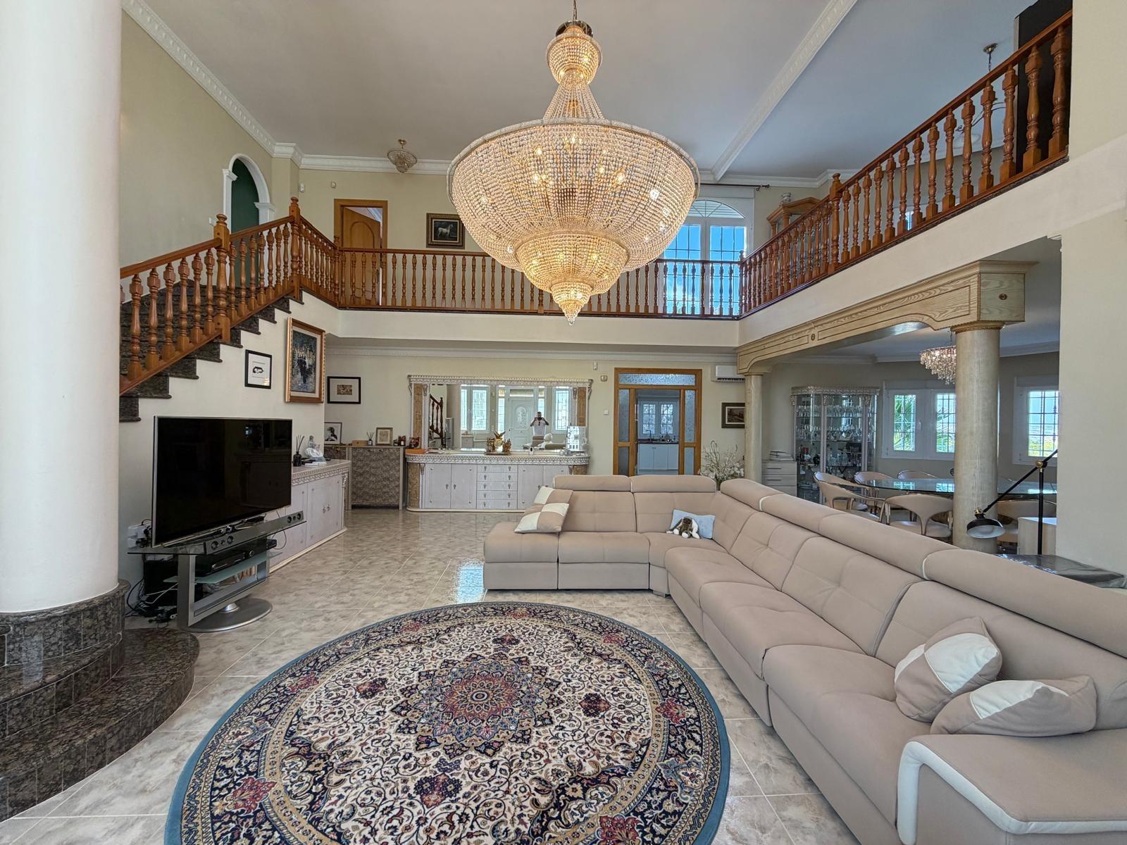 For sale - 6 Bedroom 6 Bathroom Villa in Rojales - La Fiesta  - Alicante