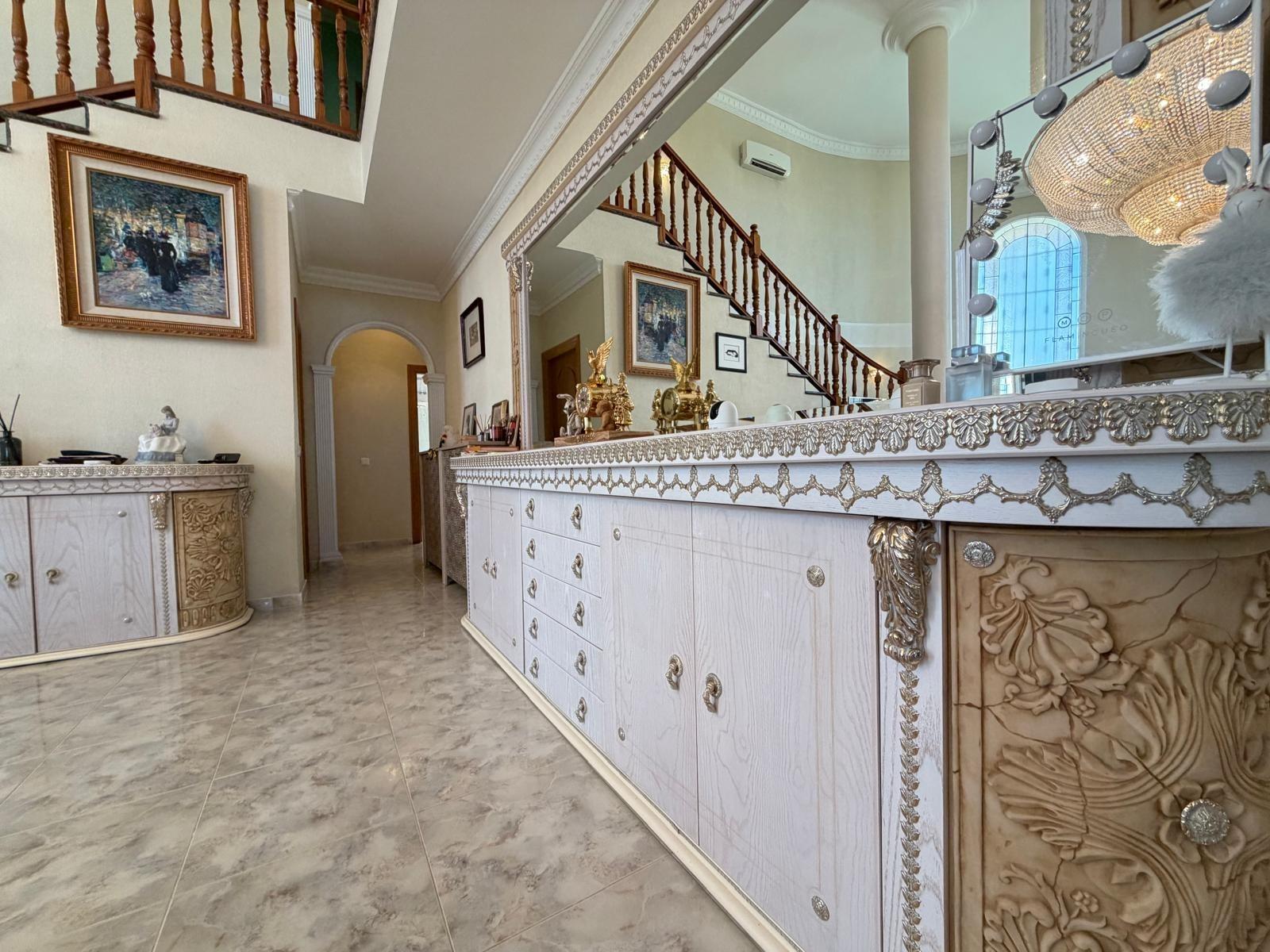 For sale - 6 Bedroom 6 Bathroom Villa in Rojales - La Fiesta  - Alicante