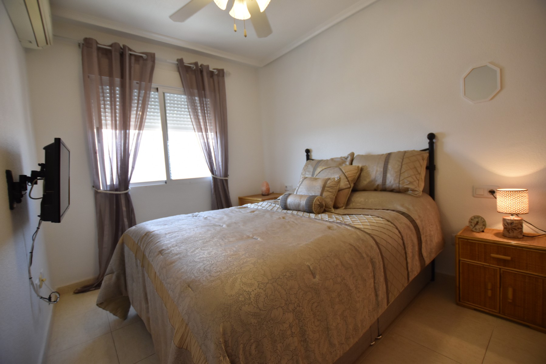For sale - 2 Bedroom 1 Bathroom Apartment in Algorfa - Inland  - Alicante