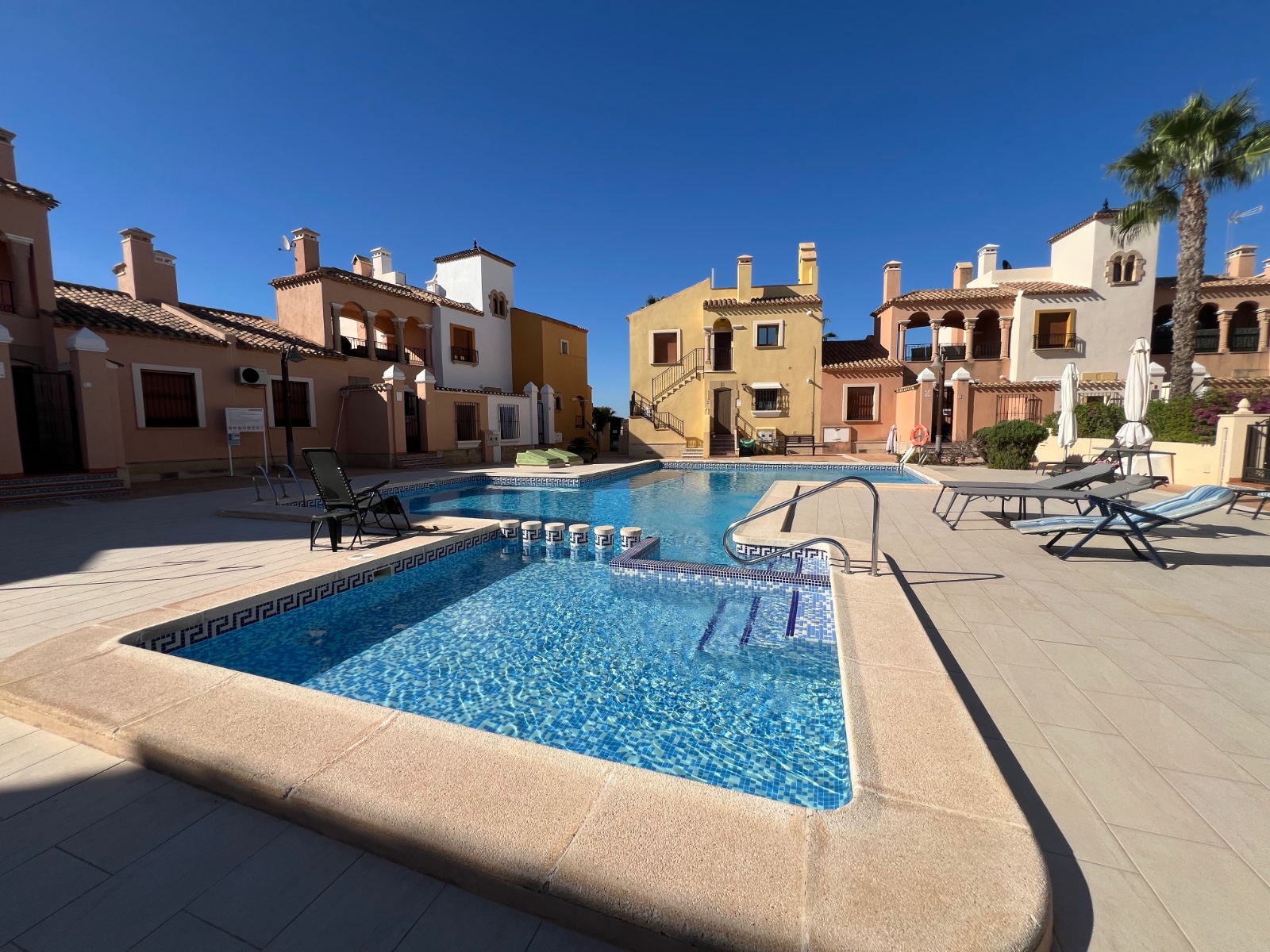 For sale - 2 Bedroom 2 Bathroom Bungalow in Algorfa - Inland  - Alicante